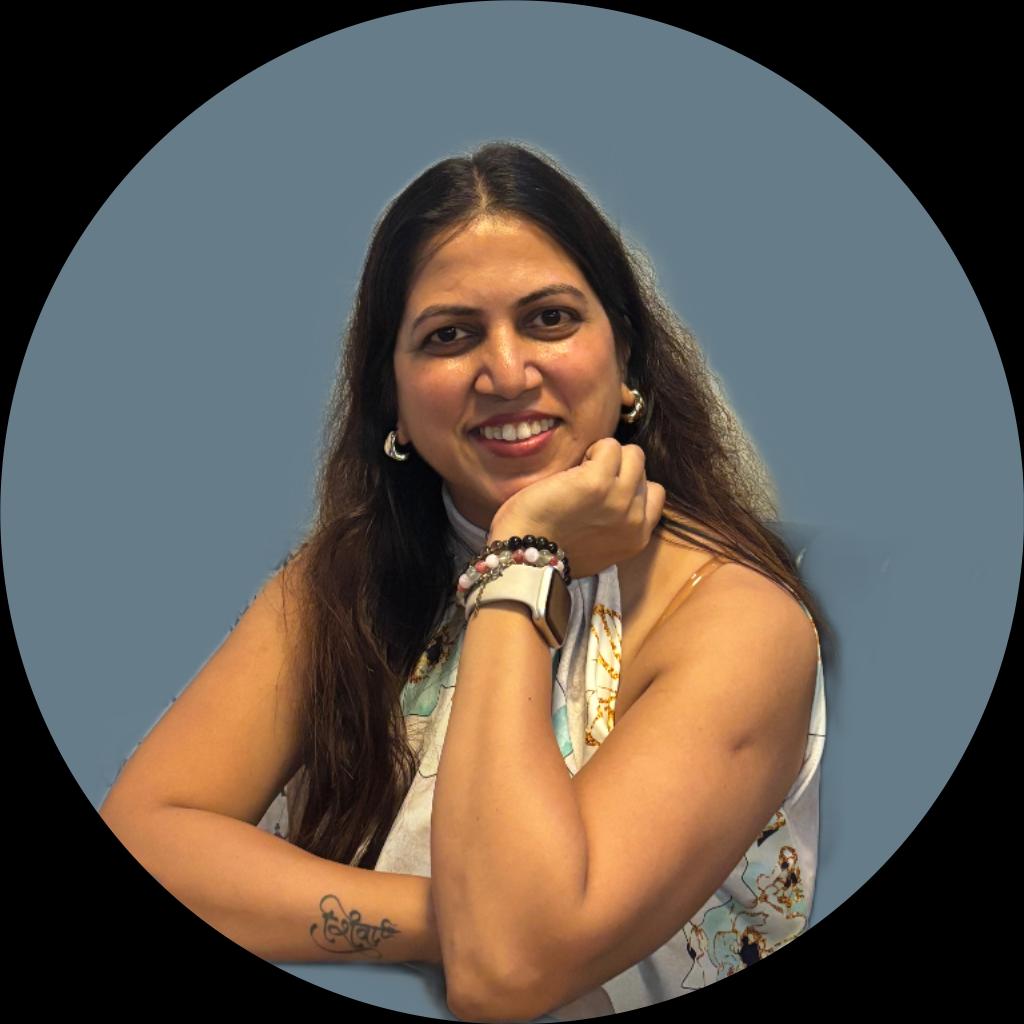 Mansi Malandkar, certified 5D Akashic Record Reader