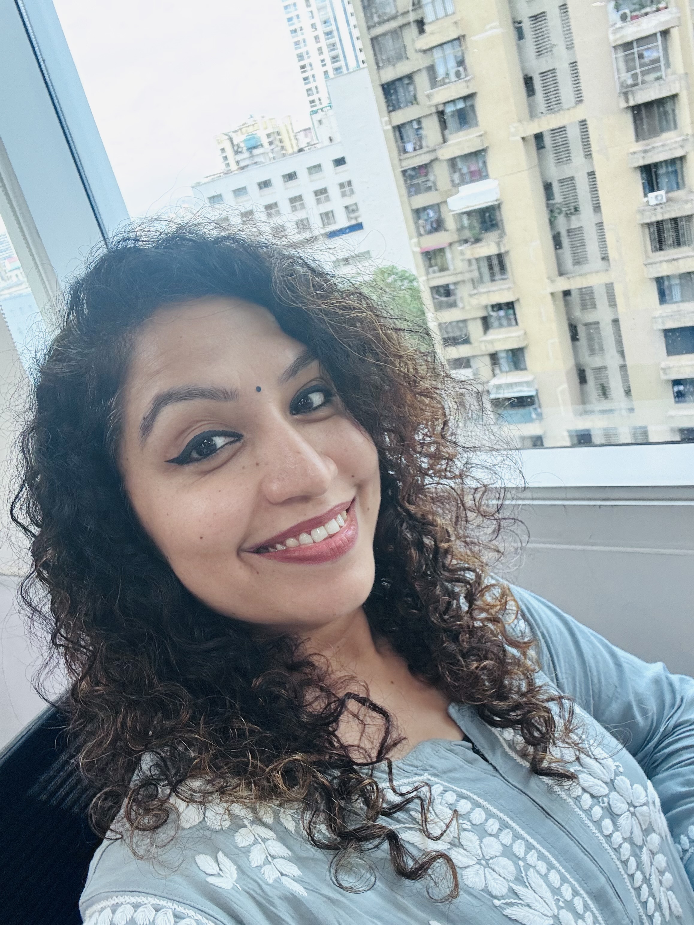 Anamika, certified 5D Akashic Record Reader
